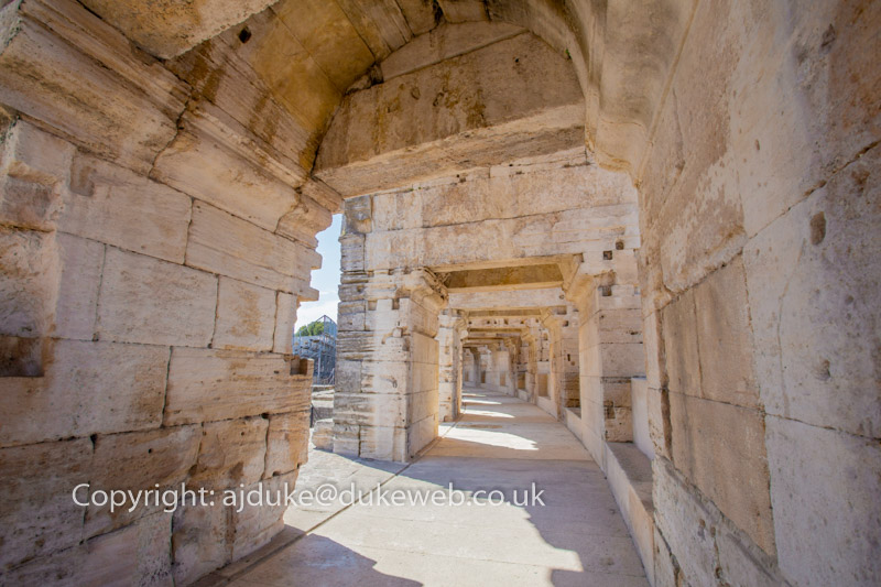 stock Roman Amphitheatre, Arles, Provence, France